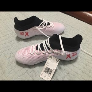 New Adidas Soccer TechFit NSG Cleats - Boys 4